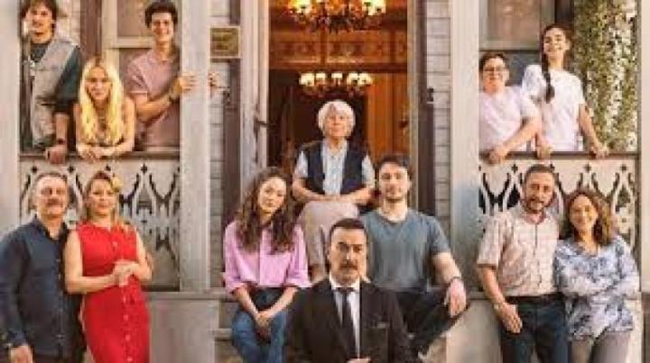 مسلسل السعادة العائلية الحلقة 5 مترجمة ماي سيما